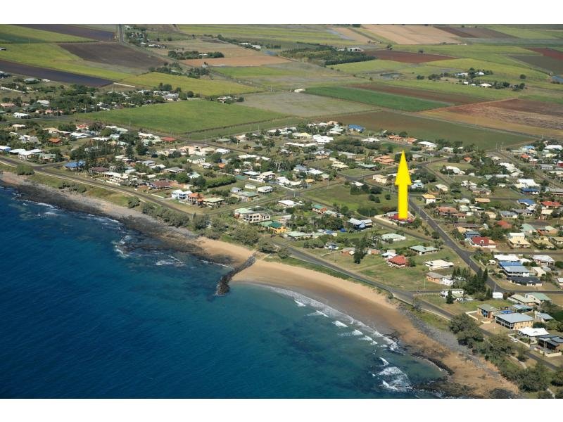 2 Dickinson Street, Heads, QLD 4670