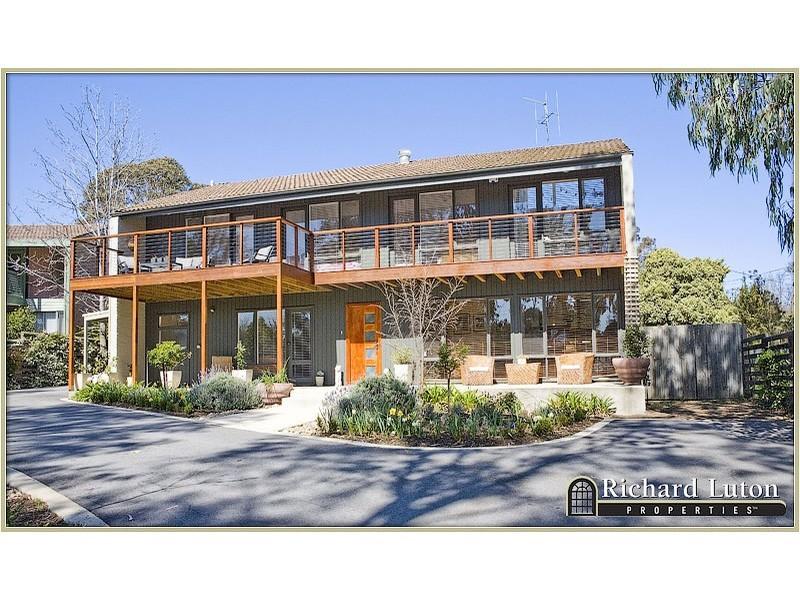 232 Beasley Street, Farrer, ACT 2607