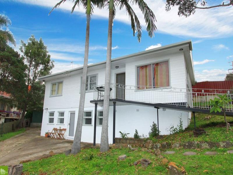 55 Heaslip Street, Coniston, NSW 2500 Property Details