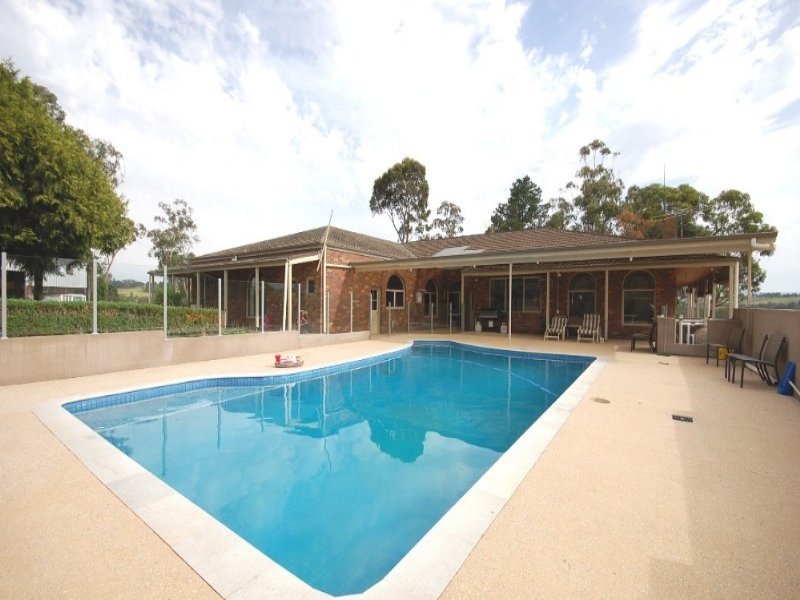 370 Beenak Road, Wandin East, VIC 3139