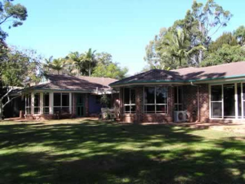 68 The Esplanade, Karragarra Island, QLD 4184