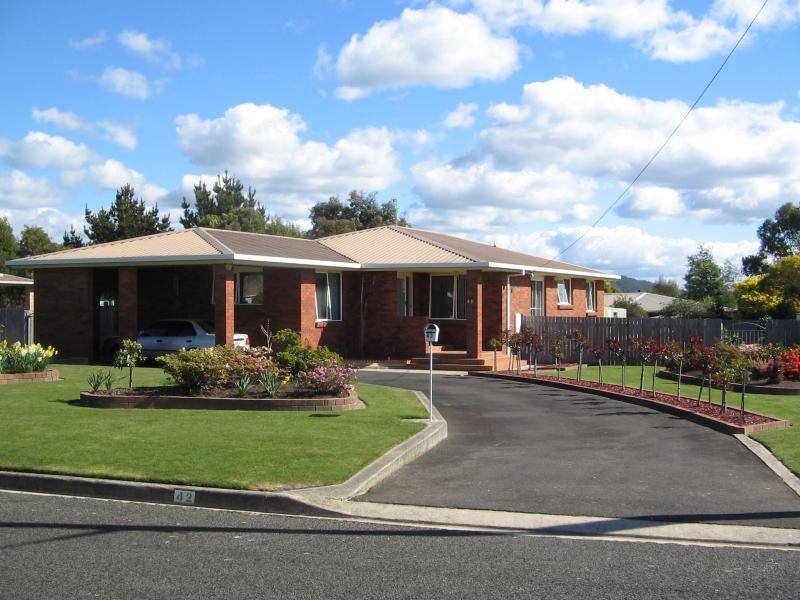 42 Park DRIVE, Ambleside, Tas 7310 Property Details