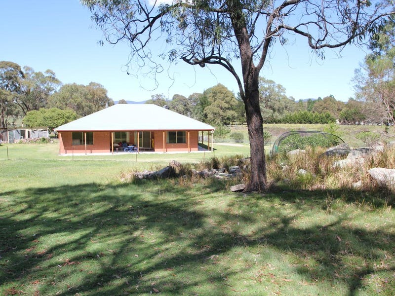 197 Paling Yard Road, Wallangarra, Qld 4383 Property Details