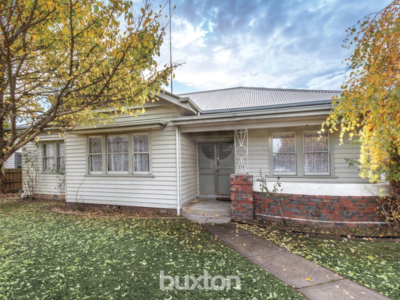 842-howitt-street-wendouree-vic-3355-property-details