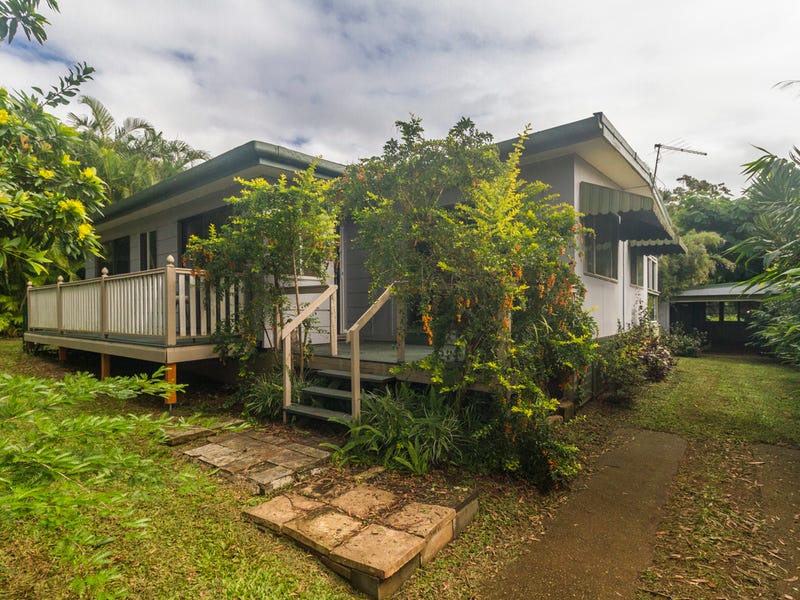 3 Wilma Cres, Russell Island, Qld 4184 Property Details