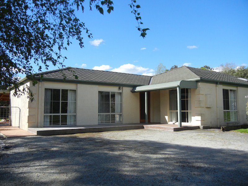 9 Fairway Drive, Drouin, VIC 3818