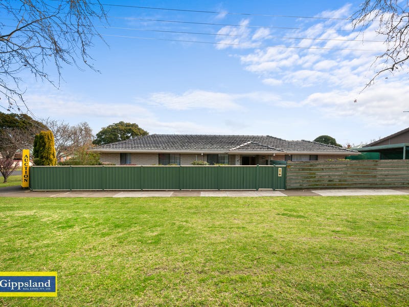 33 Foster Street, Maffra, VIC 3860