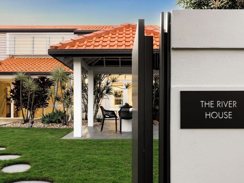 24 Mooloolah Drive, Minyama, Qld 4575 Property Details