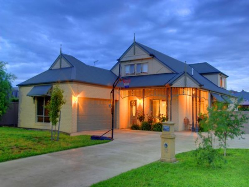 12 Oakdene Court, Ballarat North, VIC 3350