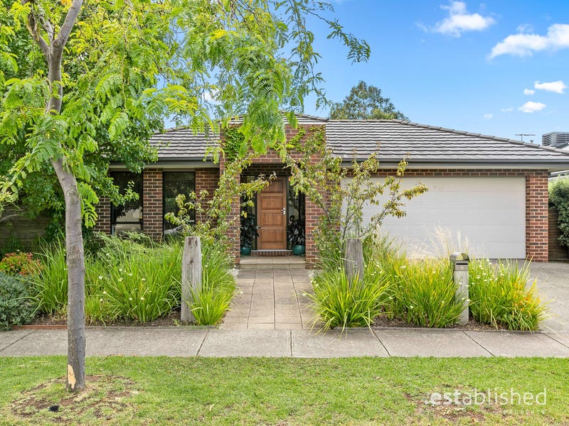 8 Daisy Drive, Point Cook, VIC 3030