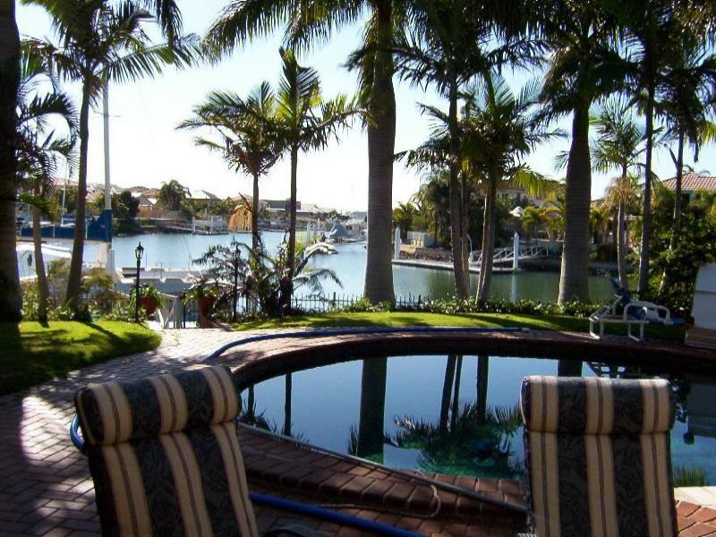 65 Mary Pleasant Drive, Birkdale, QLD 4159