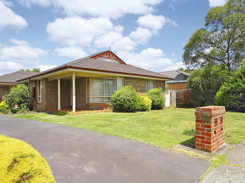 1/125 Mansfield Street, Berwick, Vic 3806 Property Details