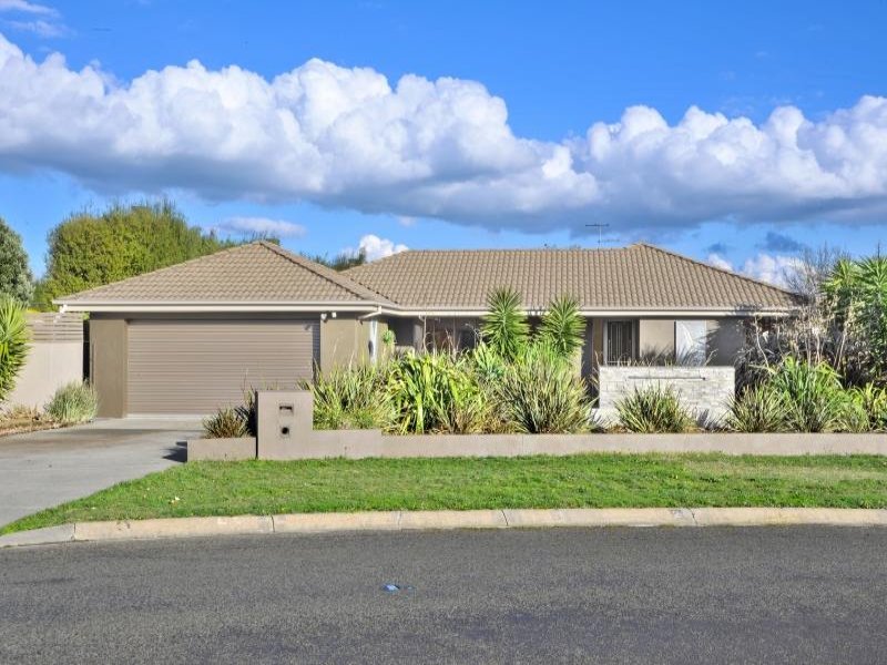 2 Harold Court, Alfredton, VIC 3350