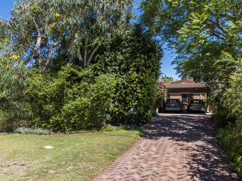 120 Davy Street, Booragoon, WA 6154