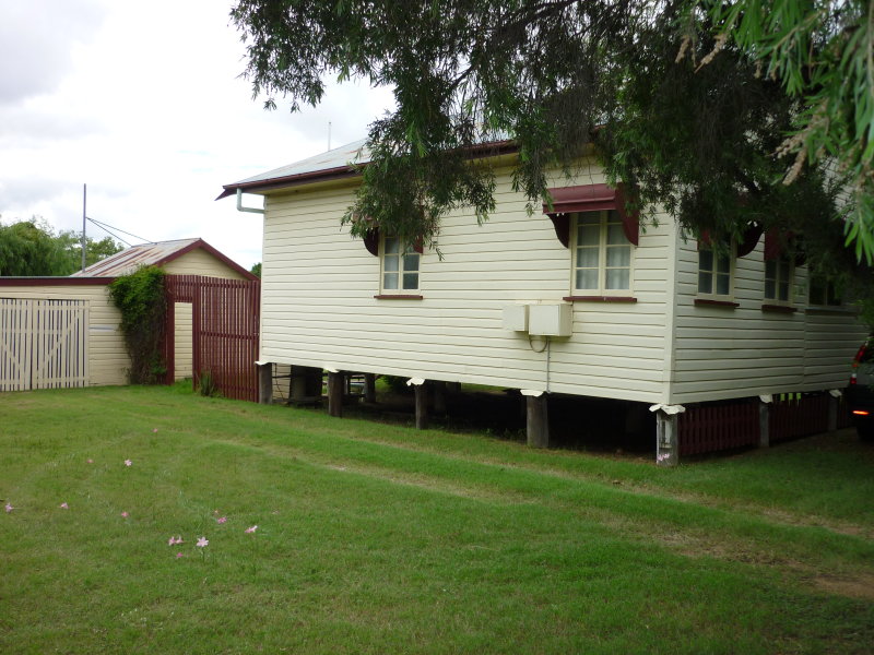 10 Street, Millmerran, QLD 4357