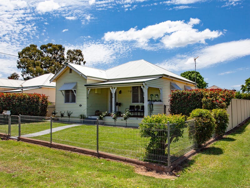 36 Simpson Street, Wellington, NSW 2820