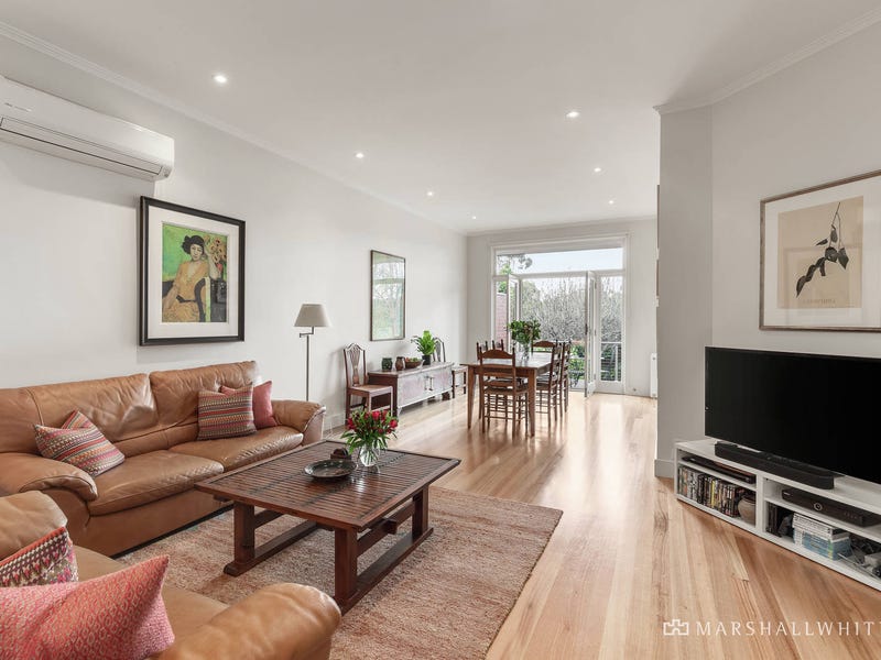 77 Durham Road, Surrey Hills, VIC 3127