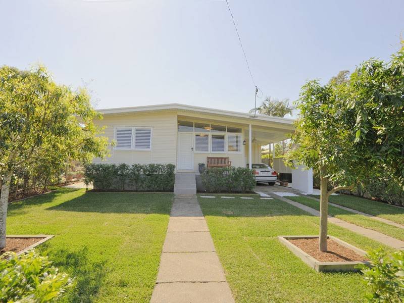 8 Stephenson Street, Oxley, Qld 4075 Property Details