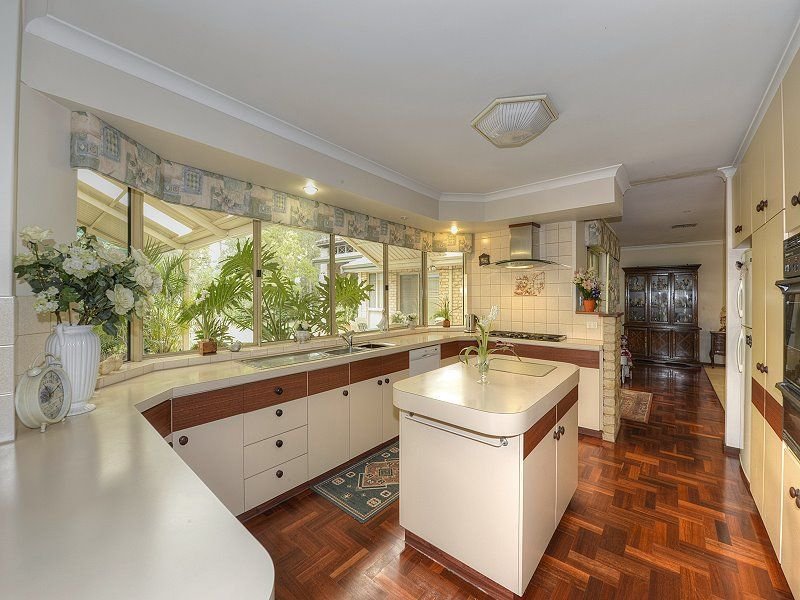 8 Victoria Circle, Greenfields, WA 6210