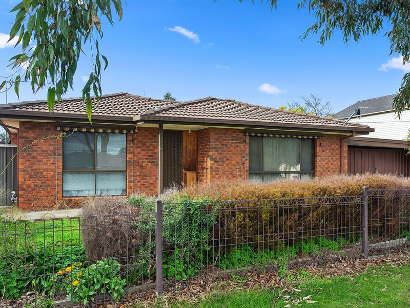 18 Kinross Street, Long Gully, VIC 3550