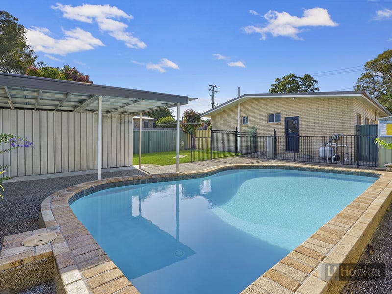 224 Government Road, Labrador, Qld 4215 Property Details