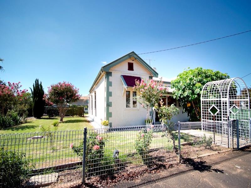 254 Brisbane St, Dubbo, NSW 2830 Property Details