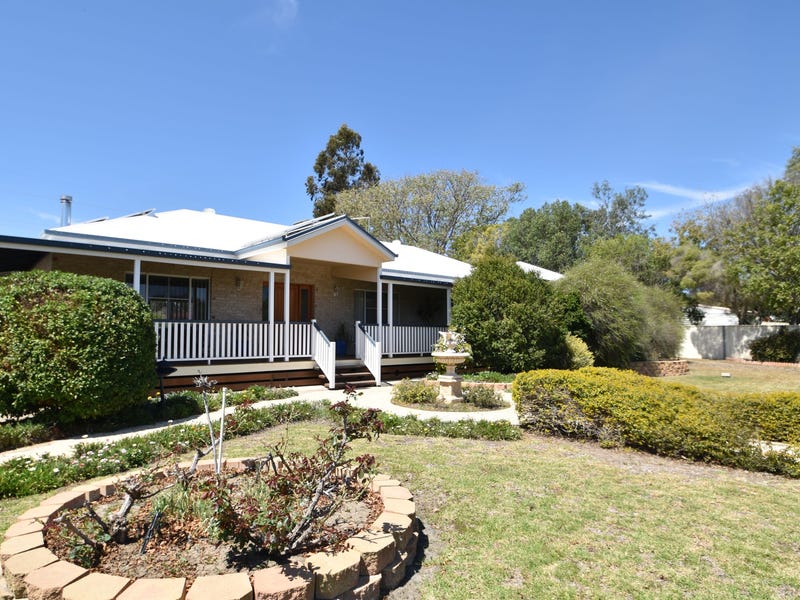 21 Corcoran Drive, Goondiwindi, QLD 4390