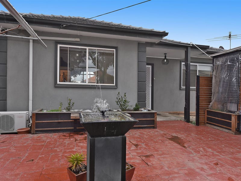 1/37 Bruce Street, Fawkner, Vic 3060 Property Details