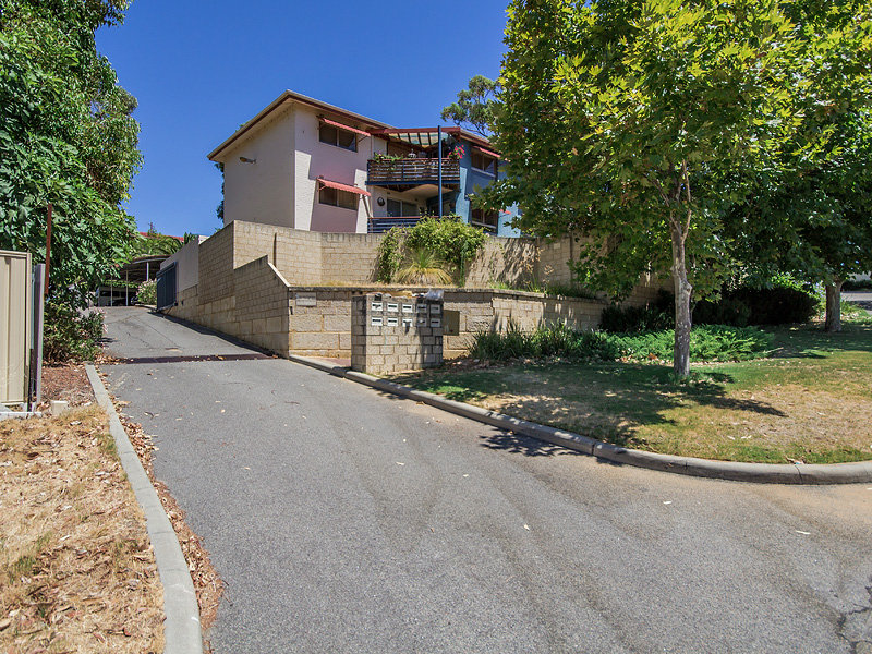 4/9 Gamble Place, Orelia, WA 6167 Property Details