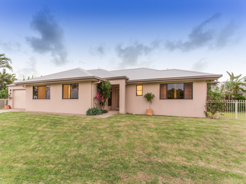 5 Hermitage Drive, Eimeo, Qld 4740 Property Details