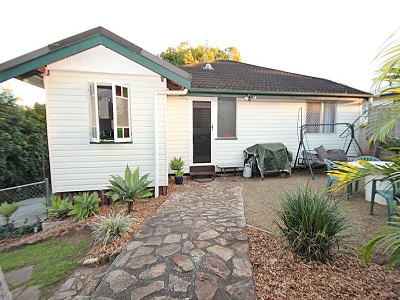 15 Washington Street, Nambour, QLD 4560