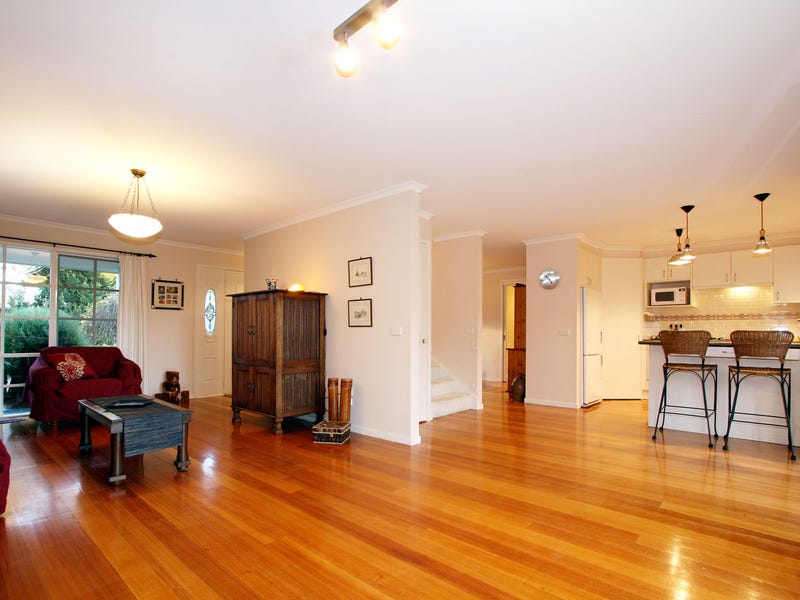 72 Chandra Avenue, Kilsyth South, VIC 3137