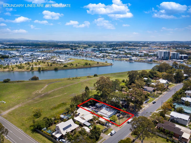 53 Crescent Avenue, Hope Island, QLD 4212