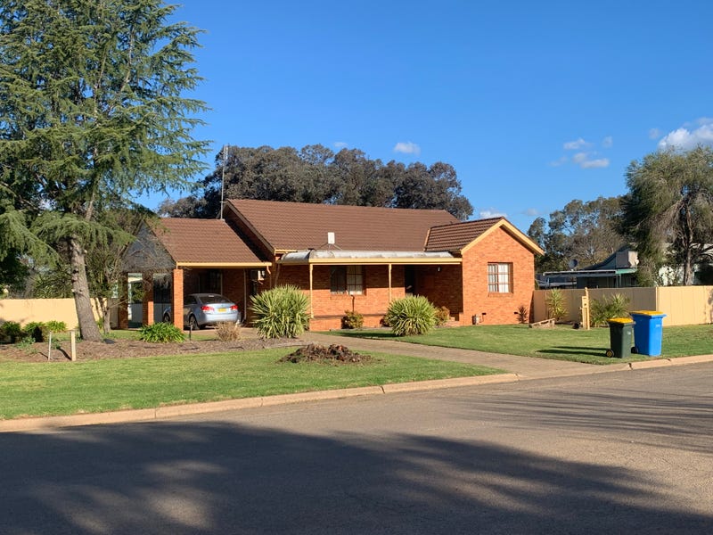 6870 Finley Street, Finley, NSW 2713 Property Details