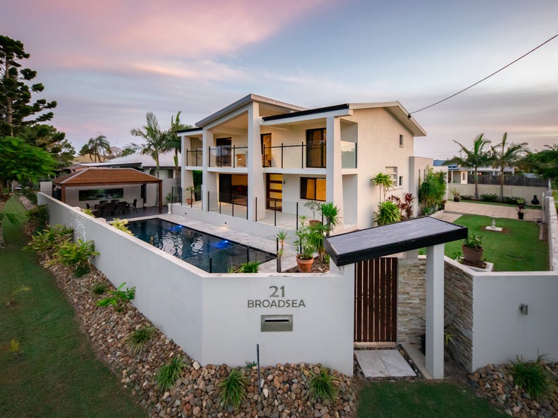 21 Broadsea Avenue, Maroochydore, Qld 4558 House for Sale