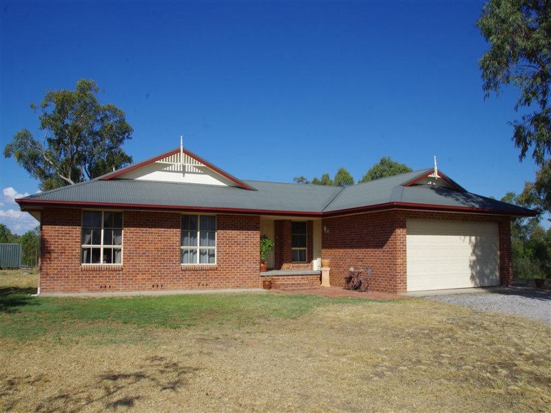 107 Riverside Drive, Narrabri, NSW 2390