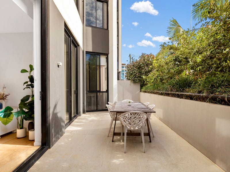 3/60 Jefferson Lane, Palm Beach, QLD 4221