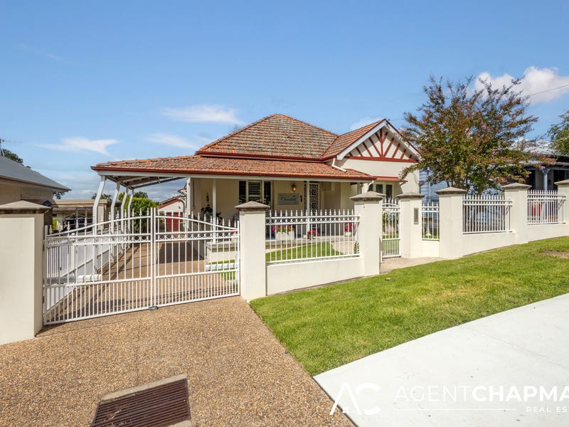 212 Peel Street, Bathurst, NSW 2795 House for Sale