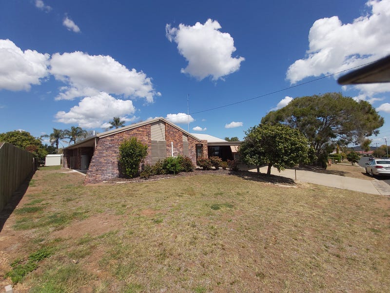 36 Pioneer Way, Pittsworth, Qld 4356 Property Details