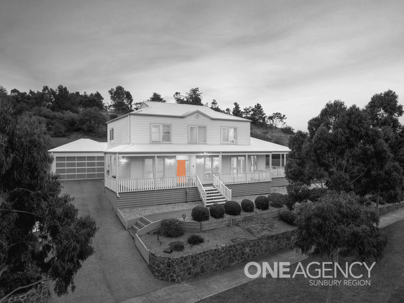 169 Belleview Drive, Sunbury, Vic 3429 Property Details