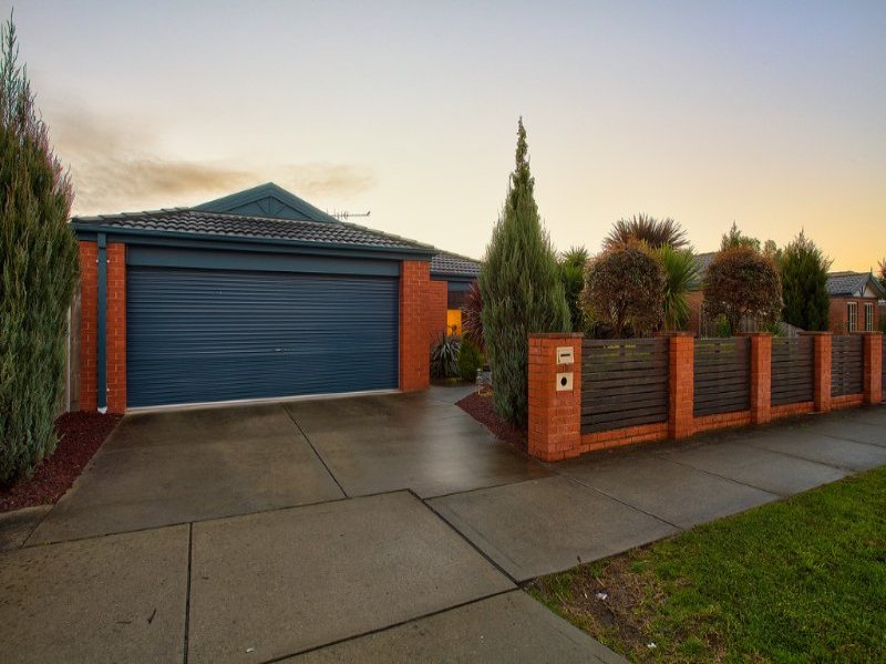 17 Chardonnay Drive, Skye, Vic 3977 Property Details