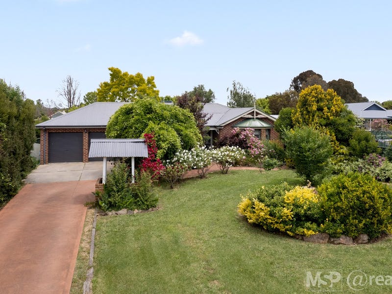 8 Loren Street, Eglinton, NSW 2795 Property Details