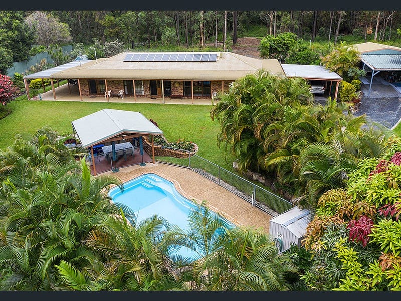 8 Kingsway Drive, Molendinar, QLD 4214
