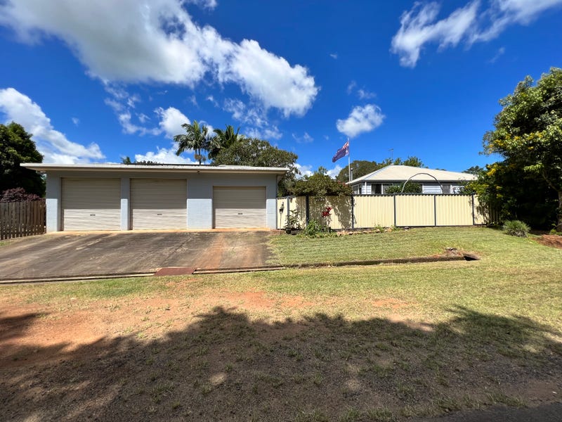 1 Pine Street, Yungaburra, Qld 4884 Property Details