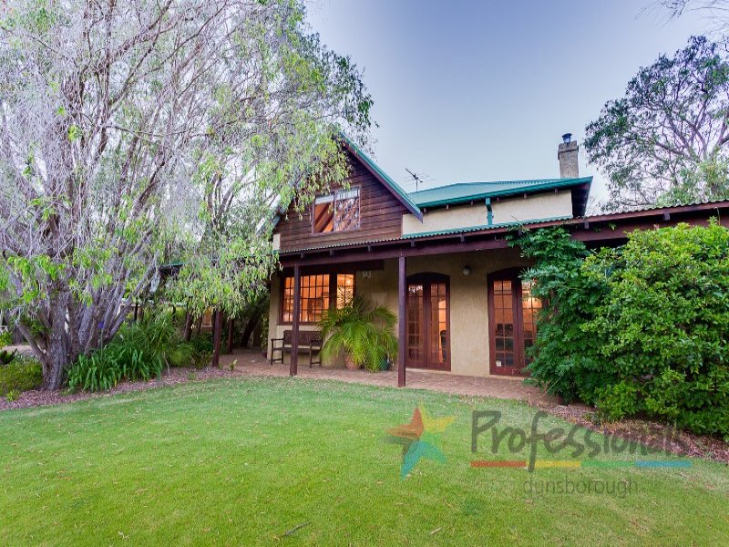 6 Jingarie Place, Dunsborough, WA 6281 Property Details