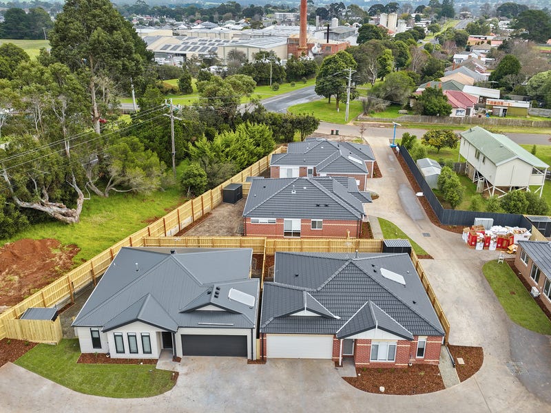 3/2 Oddy Street, Drouin, Vic 3818 Unit for Sale