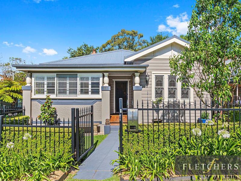 Houses for Sale in Koloona Ave, Wollongong, NSW