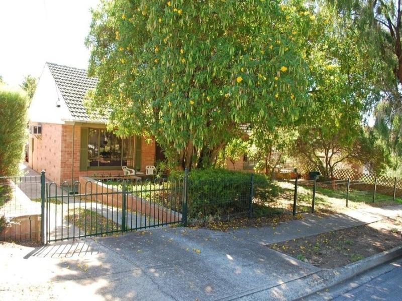 17 Greengate Grove, Hackham, SA 5163