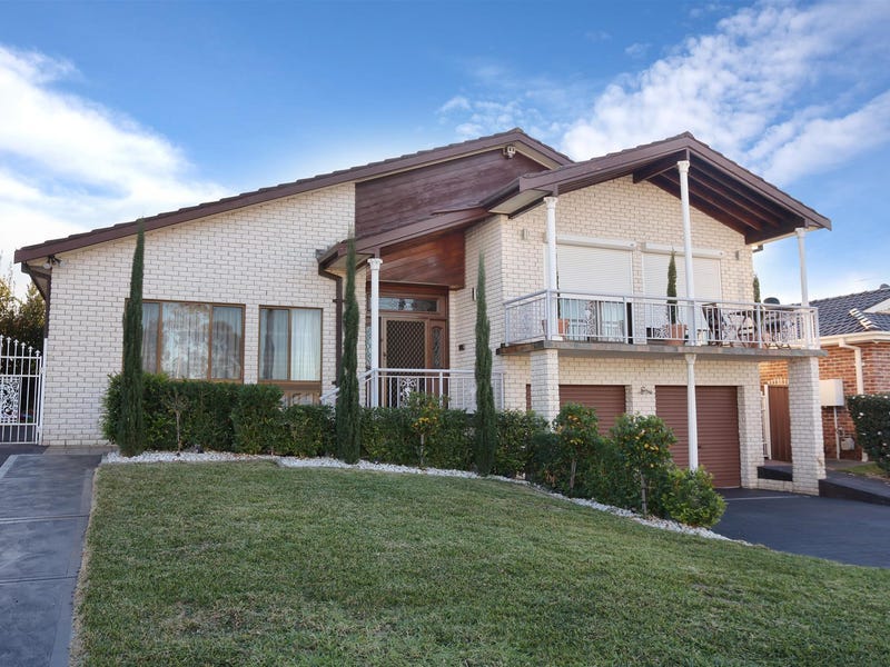 11 Wyatt Close, Wetherill Park, NSW 2164