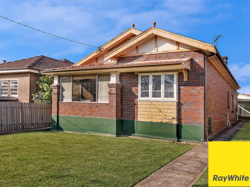 4 Victoria Road, Punchbowl, NSW 2196 Property Details